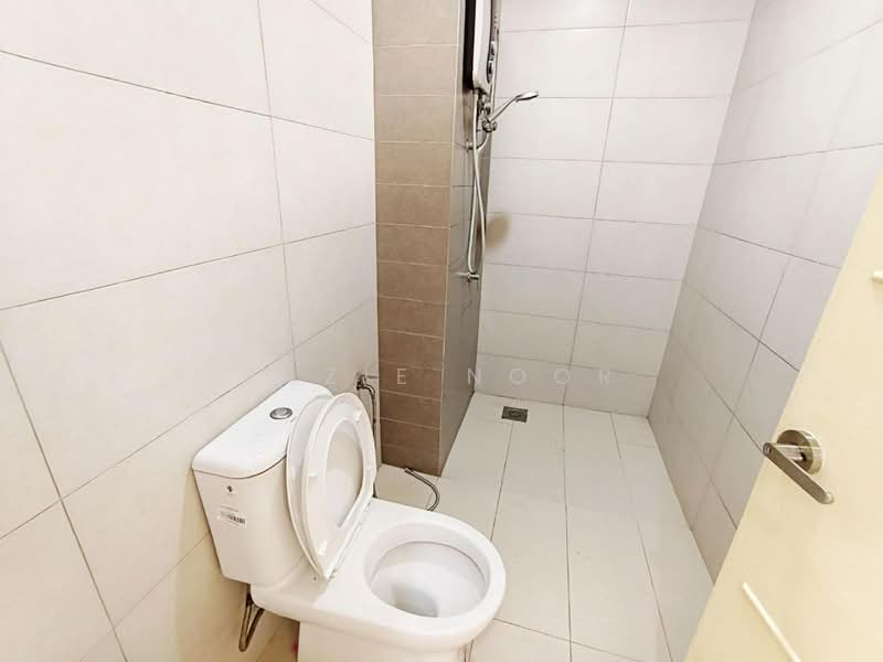 2-storey Terraced House for Sale in Kajang (Selangor) - Fazie Noor - Bathroom - PropertyGuru.com.my