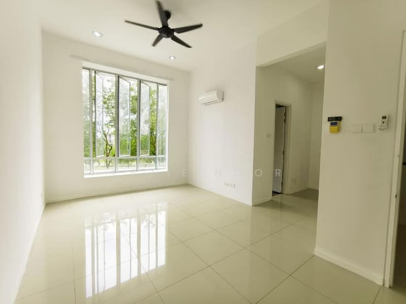2-storey Terraced House for Sale in Kajang (Selangor) - Fazie Noor - Living Room - PropertyGuru.com.my