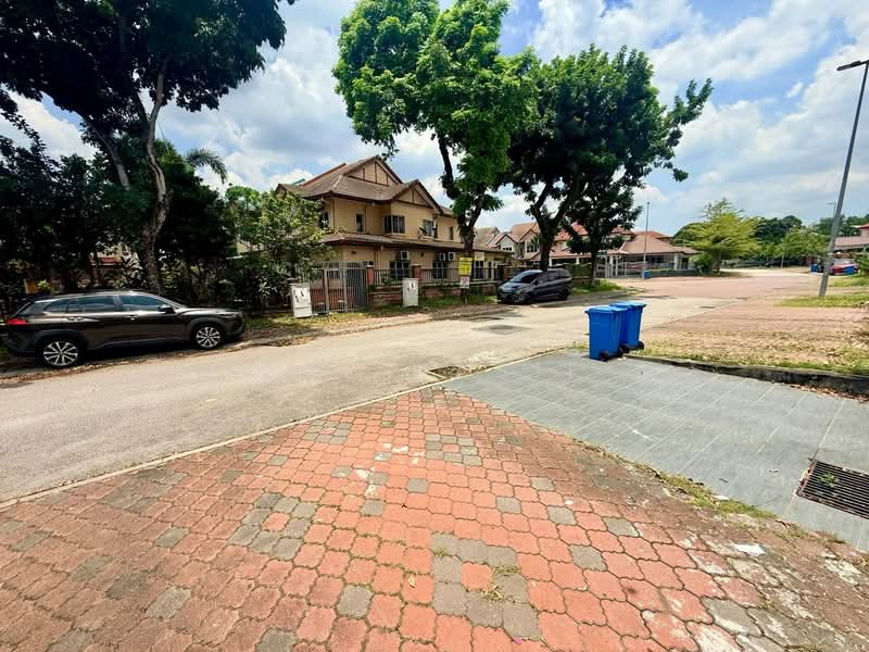 2-storey Terraced House for Sale in Bukit Jelutong (Shah Alam) - Zul Hasif - Exterior - PropertyGuru.com.my