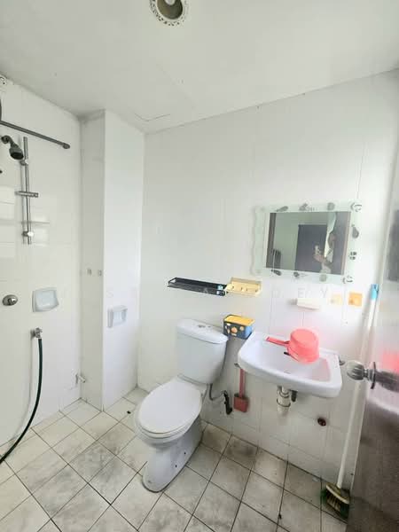 Kondominium untuk Dijual di Casa Tebrau @ Seri Palma - Jessica Boey - Bathroom - PropertyGuru.com.my