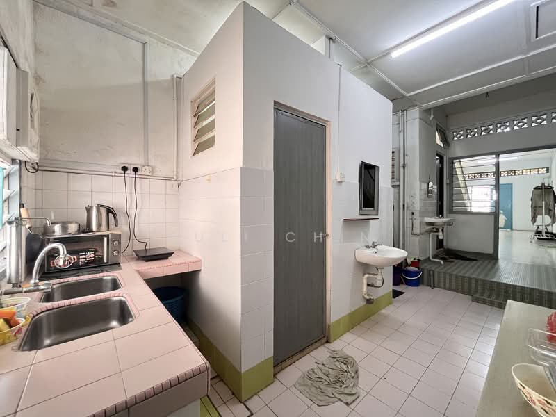 Rumah Teres 2 Tingkat untuk Dijual di Seksyen 17 (Petaling Jaya) - Suli Chin - Kitchen - PropertyGuru.com.my