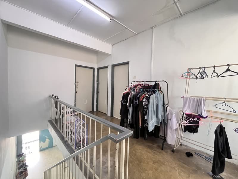 Rumah Teres 2 Tingkat untuk Dijual di Seksyen 17 (Petaling Jaya) - Suli Chin - Corridor - PropertyGuru.com.my