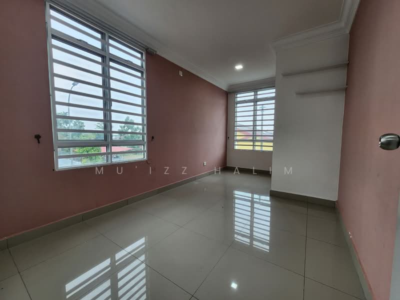 Rumah Teres 2 Tingkat untuk Dijual di Telok Panglima Garang (Selangor) - Mu'izz Halim - Interior - PropertyGuru.com.my