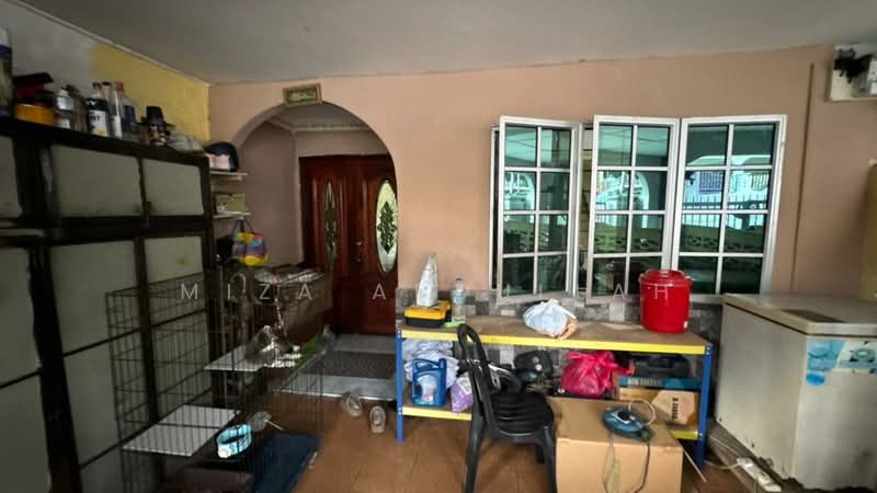 2-storey Terraced House for Sale in Taman Kajang Baru (Kajang) - Miza Abdullah - Entrance - PropertyGuru.com.my