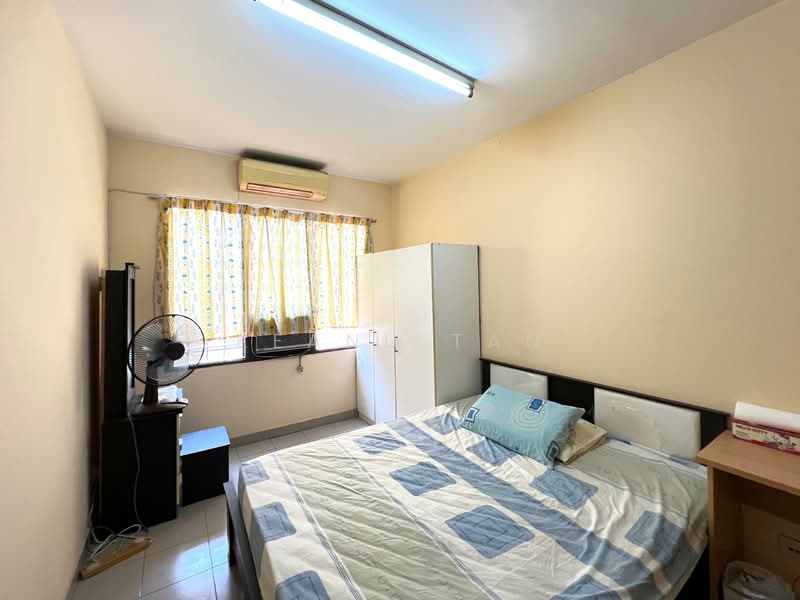 3-storey Terraced House for Sale in Ampang Jaya (Ampang) - Keanu Tan - Bedroom - PropertyGuru.com.my