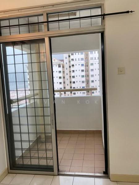 Condominium for Rent at D'aman Crimson - Ivan Kok - Balcony - PropertyGuru.com.my