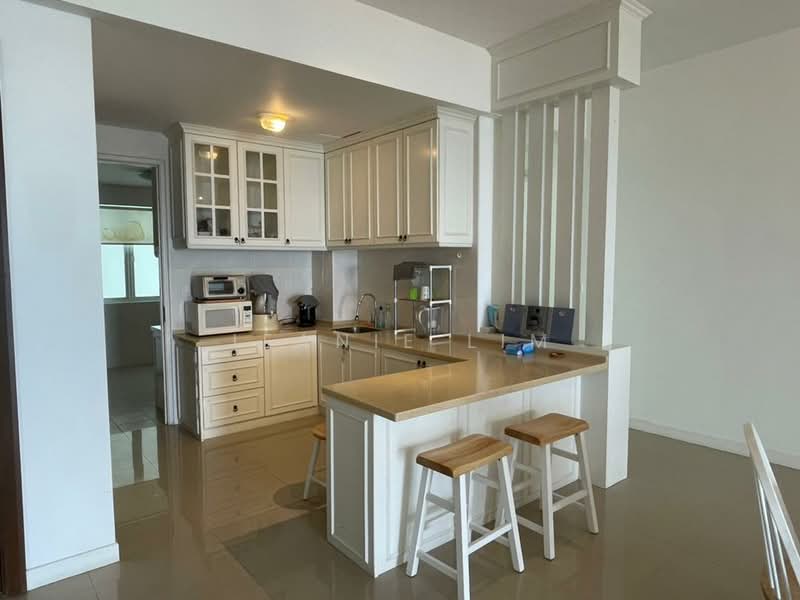 Kondominium untuk Disewa di Bayu Ferringhi Condominiums - Jeanie Lim - Kitchen - PropertyGuru.com.my