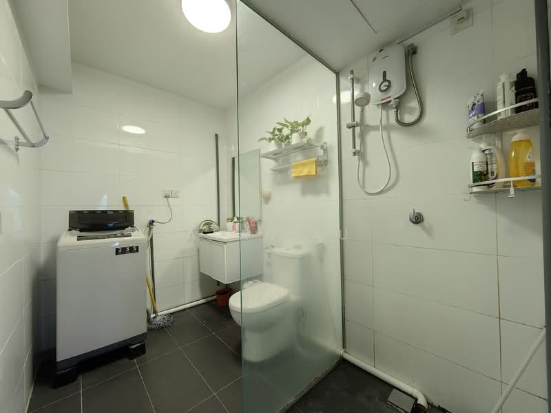 Service Residence for Rent at SOHO @ Empire City - AVAN AU - Bathroom - PropertyGuru.com.my