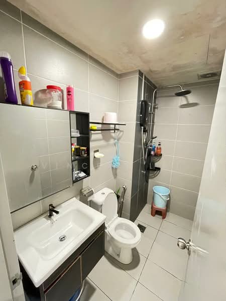 Kondominium untuk Dijual di Mizumi Residences - Vincent Lai - Bathroom - PropertyGuru.com.my