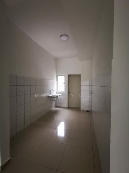 Rumah Teres 2 Tingkat untuk Dijual di Bandar Rimbayu (Telok Panglima Garang) - Miki You - Kitchen - PropertyGuru.com.my
