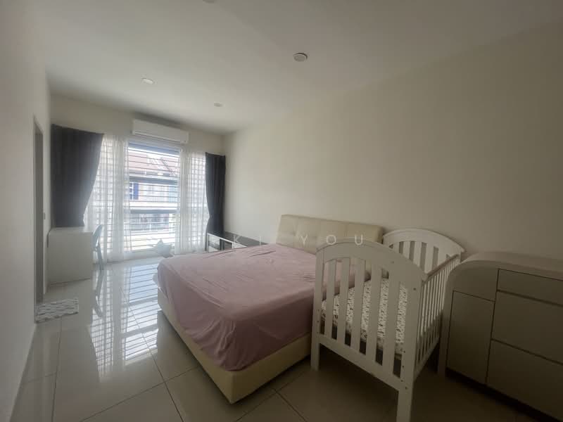 Rumah Teres 2 Tingkat untuk Dijual di Bandar Rimbayu (Telok Panglima Garang) - Miki You - Bedroom - PropertyGuru.com.my