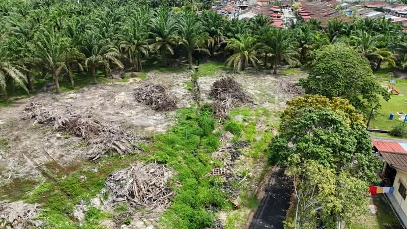Agricultural Land for Sale in Simpang Renggam (Johor) - Ariff Azmi - Exterior - PropertyGuru.com.my
