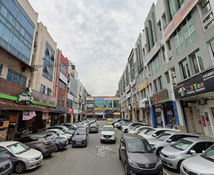 Shop for Rent in Puchong (Selangor) - Apple Chang - Exterior - PropertyGuru.com.my