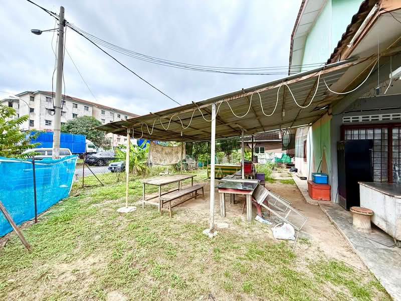 Terraced House for Sale in Bandar Rinching (Semenyih) - Arif Halim - Exterior - PropertyGuru.com.my