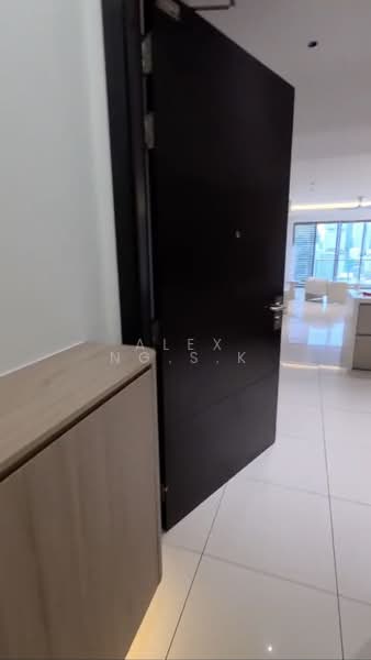 Service Residence for Sale at Suasana Bukit Ceylon / Raja Chulan Residences - Alex Ng.S.K - Entrance - PropertyGuru.com.my