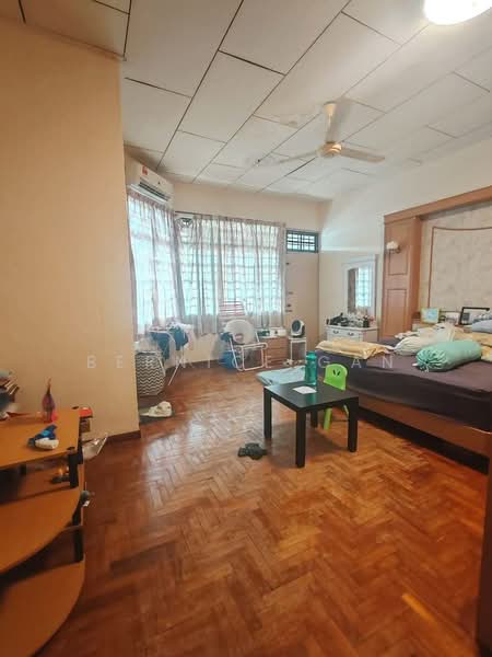 2-storey Terraced House for Sale in Taman Daya (Johor Bahru) - Bernice Gan - Bedroom - PropertyGuru.com.my