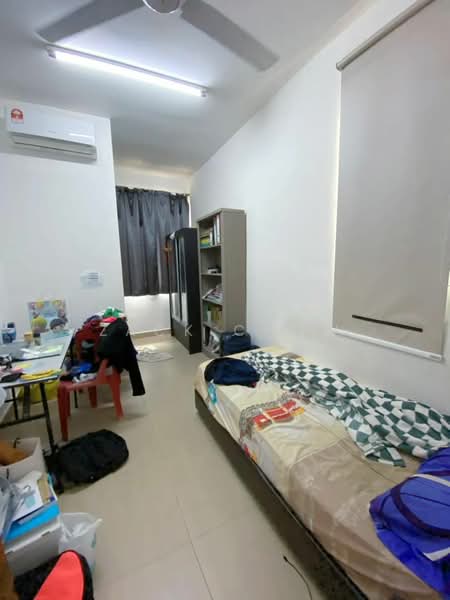 2-storey Terraced House for Sale in Taman Bestari Indah (Ulu Tiram) - Zack Chow - Bedroom - PropertyGuru.com.my