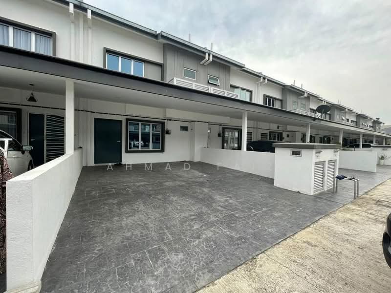 2-storey Terraced House for Rent in Cyberjaya (Selangor) - Ahmad Faiz - Exterior - PropertyGuru.com.my
