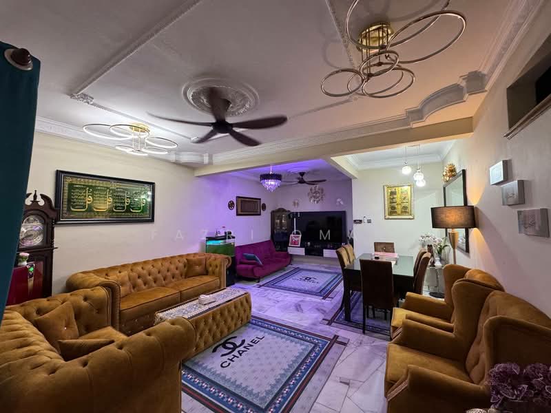Rumah Teres 2 Tingkat untuk Dijual di Bandar Bukit Raja (Klang) - Fazri Omar - Living Room - PropertyGuru.com.my