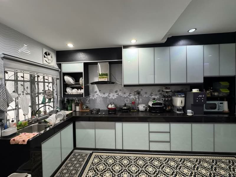 Rumah Teres 2 Tingkat untuk Dijual di Bandar Bukit Raja (Klang) - Fazri Omar - PropertyGuru.com.my