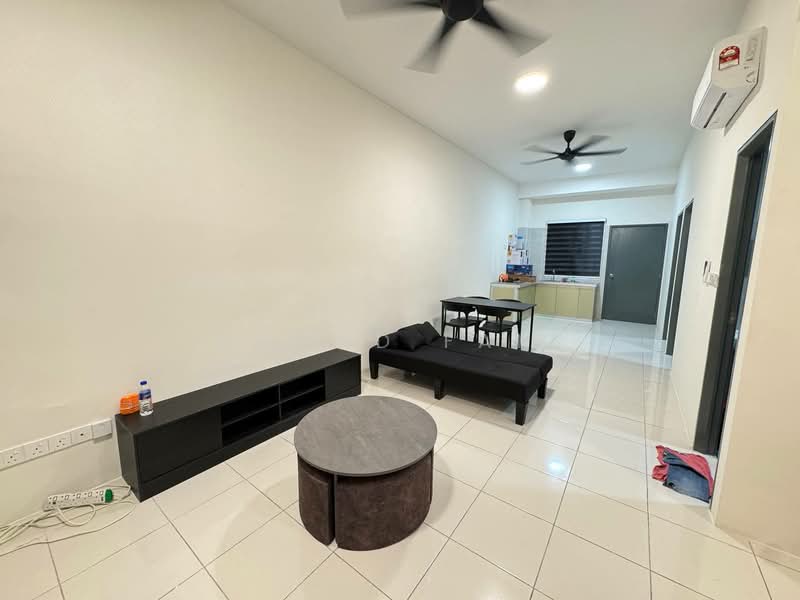 Townhouse for Rent in Dengkil (Selangor) - Ahmad Faiz - Living Room - PropertyGuru.com.my