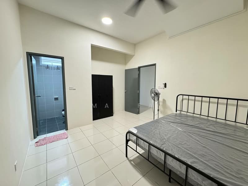 Townhouse for Rent in Dengkil (Selangor) - Ahmad Faiz - Bedroom - PropertyGuru.com.my