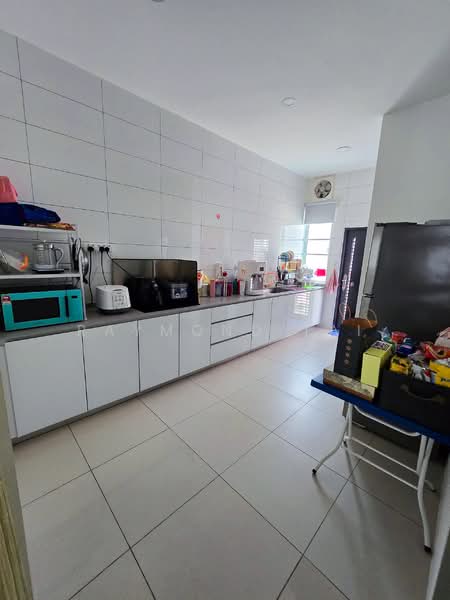 3-storey Terraced House for Sale in Bukit Kecil (Bukit Mertajam) - Raymond Tai - Kitchen - PropertyGuru.com.my