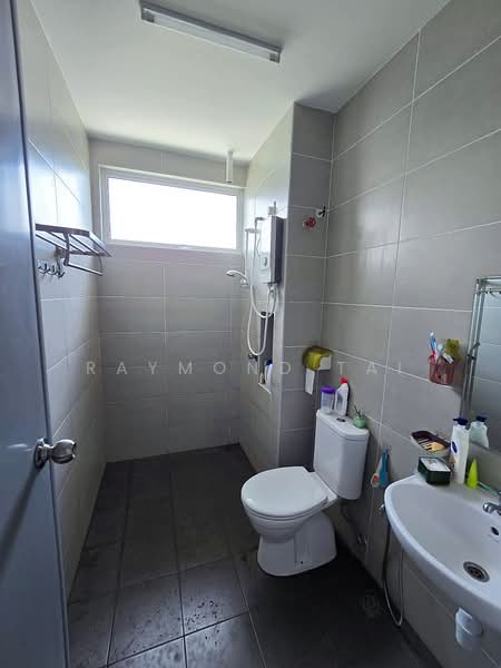 3-storey Terraced House for Sale in Bukit Kecil (Bukit Mertajam) - Raymond Tai - PropertyGuru.com.my
