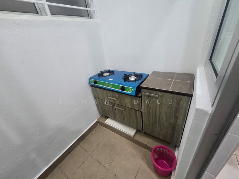 Service Residence for Rent at Saville @ Kajang - Rohani Daud - Kitchen - PropertyGuru.com.my