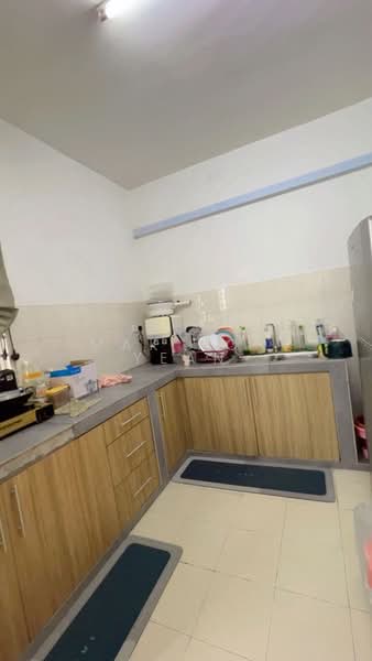 Kondominium untuk Disewa di Prima U1 - Mak Hon Yean - Kitchen - PropertyGuru.com.my