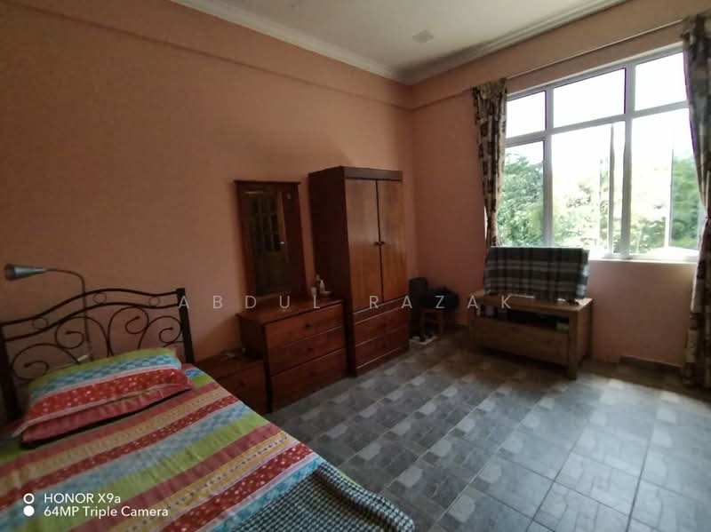 Rumah Banglo untuk Dijual di Sungai Buloh (Selangor) - Abdul Razak - Bedroom - PropertyGuru.com.my