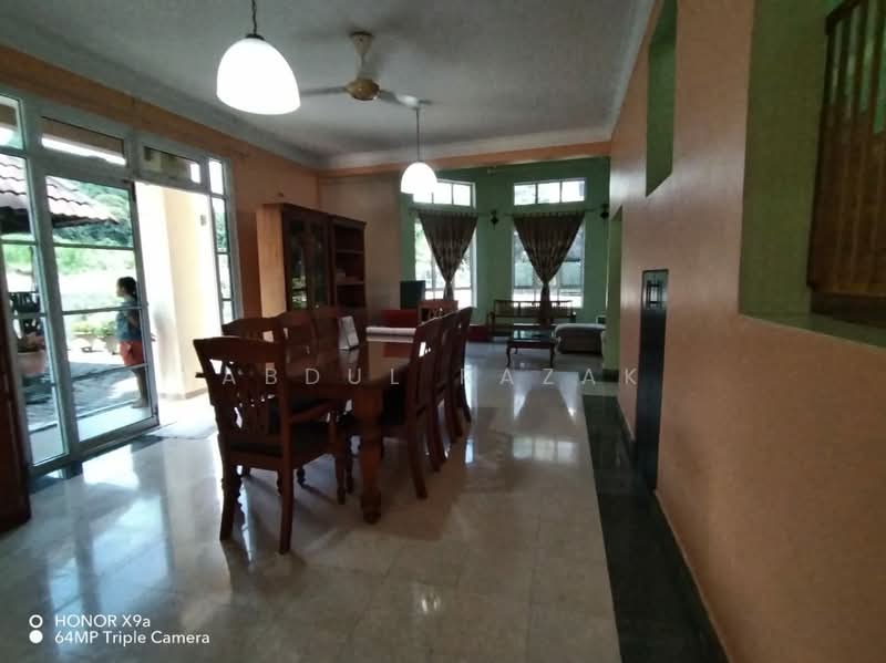 Rumah Banglo untuk Dijual di Sungai Buloh (Selangor) - Abdul Razak - Dining Room - PropertyGuru.com.my