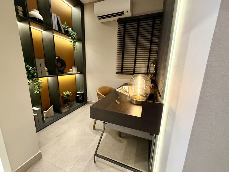 Servis Apartment untuk Dijual di The Queenwoodz @ Bukit Jalil - Ric Foo - Perfect Work-From-Home Corner - PropertyGuru.com.my