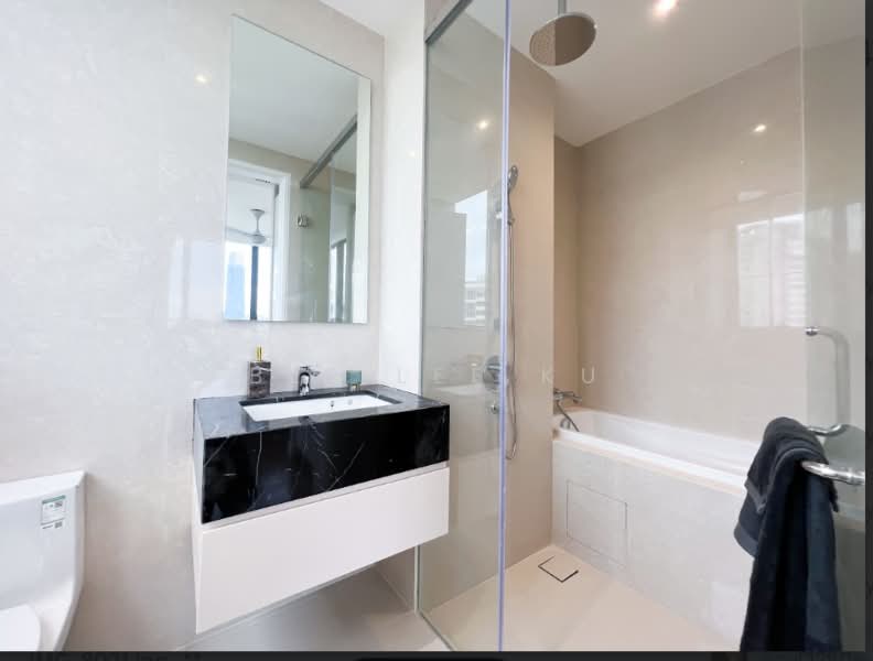 Service Residence for Rent at Pavilion Ceylon Hill - Bee Lee Ku - Bathroom - PropertyGuru.com.my