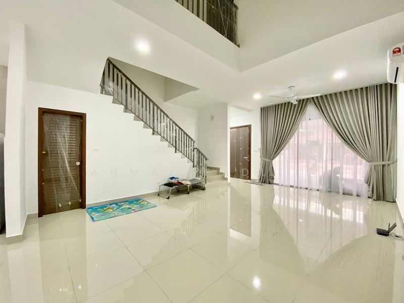 Rumah Teres 2 Tingkat untuk Disewa di Setia Safiro (Cyberjaya) - Ahmad Fadlee - PropertyGuru.com.my
