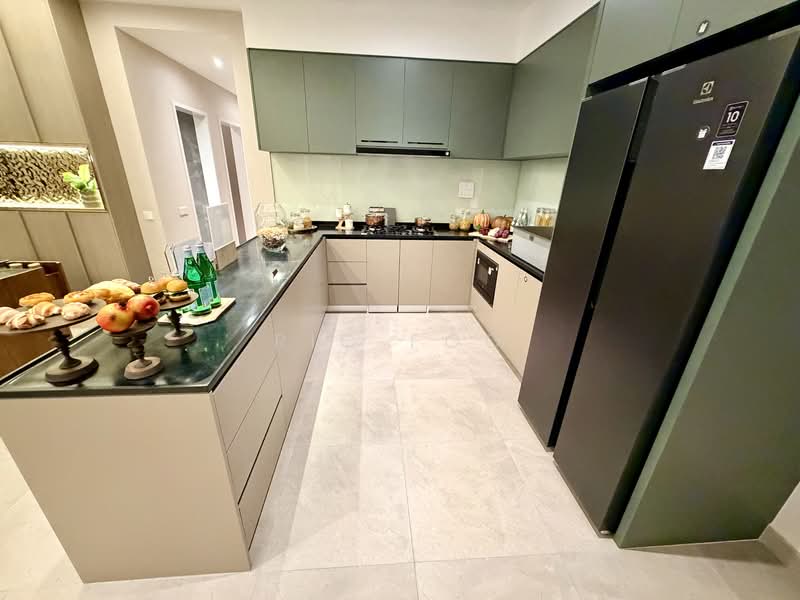 Servis Apartment untuk Dijual di The Queenwoodz @ Bukit Jalil - Ric Foo - Spacious Kitchen with Great Storage - PropertyGuru.com.my