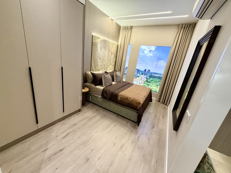 Servis Apartment untuk Dijual di The Queenwoodz @ Bukit Jalil - Ric Foo - Cozy Bedroom with Natural Light - PropertyGuru.com.my