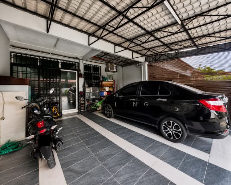Rumah Teres 1 Tingkat untuk Dijual di Bandar Saujana Putra (Tanjong Duabelas) - Jim Ling - Exterior - PropertyGuru.com.my