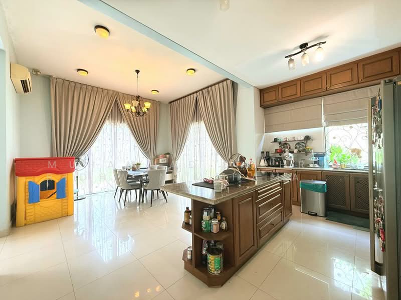Rumah Banglo untuk Dijual di Kayangan Heights (Shah Alam) - Muhammad Shahrul Ridhwan Mehamad Nasir - Kitchen - PropertyGuru.com.my