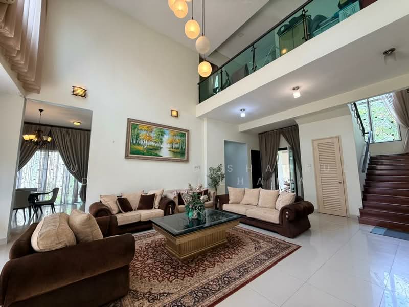 Rumah Banglo untuk Dijual di Kayangan Heights (Shah Alam) - Muhammad Shahrul Ridhwan Mehamad Nasir - Living Room - PropertyGuru.com.my