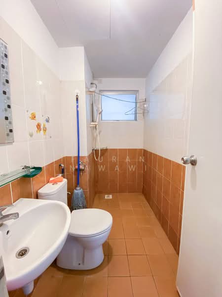 Condominium for Sale at Pearl Avenue - Fauran Nawawi - PropertyGuru.com.my