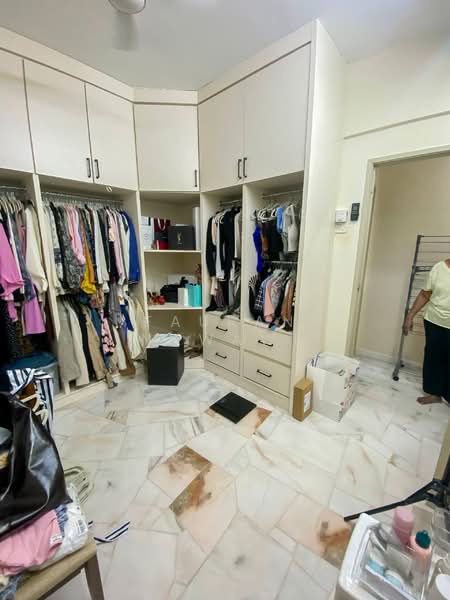 Apartment for Sale at Pangsapuri Seri Pinang - Fauran Nawawi - PropertyGuru.com.my