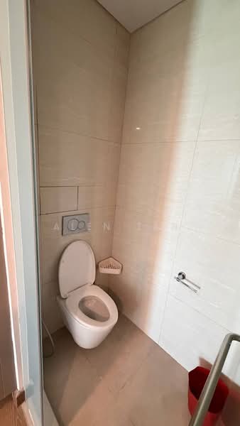 Servis Apartment untuk Disewa di Puteri Cove Residences - Alen Tan - Bathroom - PropertyGuru.com.my