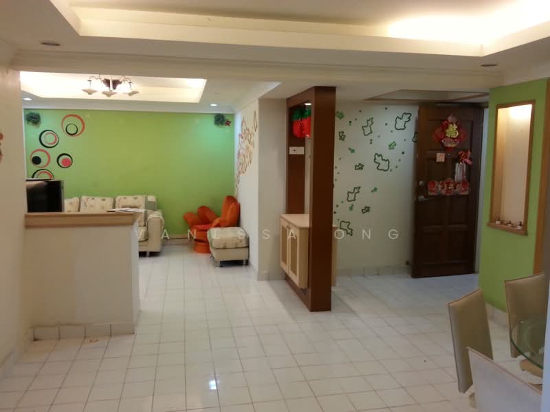 Pangsapuri untuk Dijual di Desa Dua - Vanessa Ong - Living Room - PropertyGuru.com.my