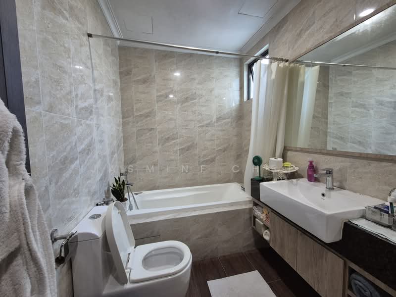 Rumah Bandar untuk Dijual di Johor Bahru (Johor) - Jasmine Chee - Bathroom - PropertyGuru.com.my
