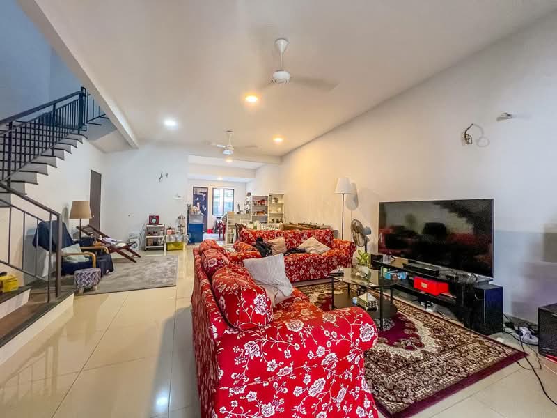 Terraced House for Sale in Kajang East (Semenyih) - Arif Halim - Living Room - PropertyGuru.com.my