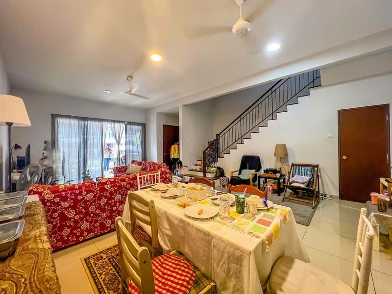 Terraced House for Sale in Kajang East (Semenyih) - Arif Halim - Living Room - PropertyGuru.com.my