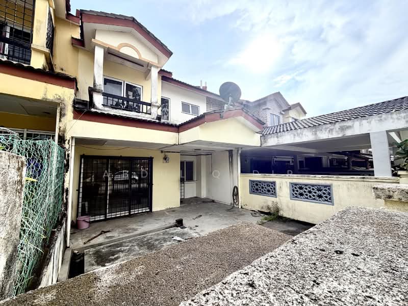 2-storey Terraced House for Sale in Taman Universiti Bangi (Kajang) - Abdul Qadir - Exterior - PropertyGuru.com.my