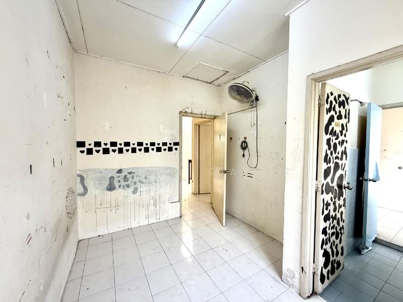 2-storey Terraced House for Sale in Taman Universiti Bangi (Kajang) - Abdul Qadir - PropertyGuru.com.my