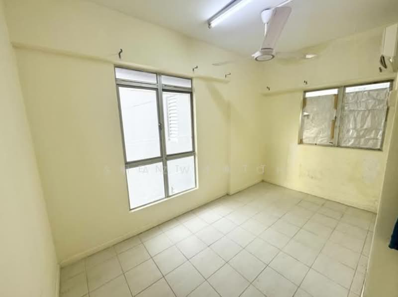 Kondominium untuk Dijual di Warisan City View - Kent Fatt - Interior - PropertyGuru.com.my